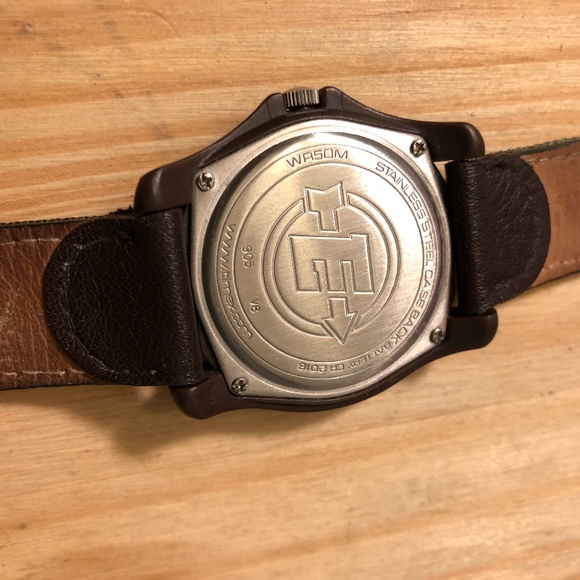 Timex Expedition - Picture 4 of 5